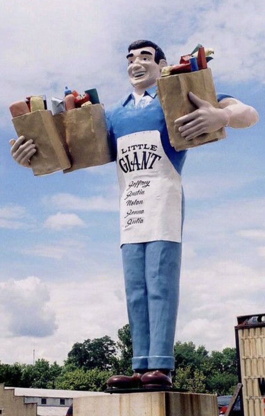 American Statues & Monuments That Can Only Exist Here